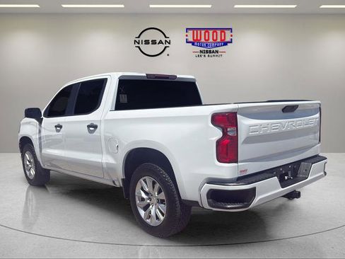 Used 2022 Chevrolet Silverado 1500 Custom w/ Safety Confidence Package AWD/4WD image 4