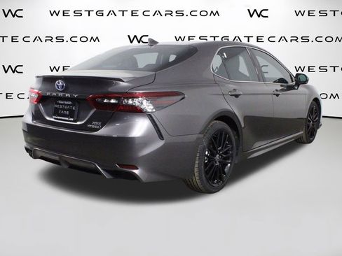 Used 2024 Toyota Camry XSE image 7