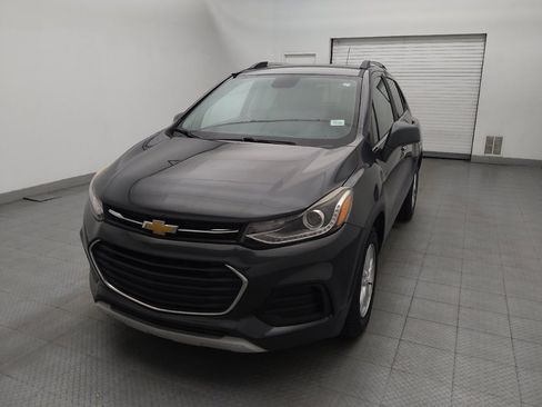 Used 2017 Chevrolet Trax LT w/ LT Convenience Package FWD image 15