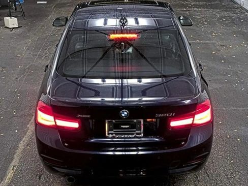 Used 2016 BMW 320i xDrive Sedan image 4