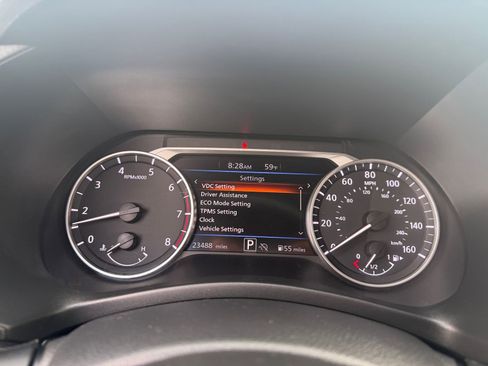 Used 2025 Nissan Sentra SV image 21