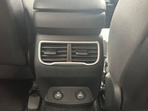 Used 2023 Hyundai Santa Fe SEL image 25