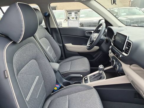 New 2026 Hyundai Venue SEL FWD image 30