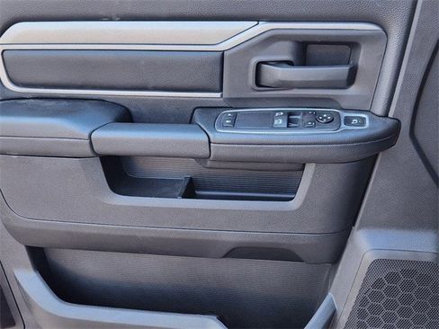 New 2024 RAM 2500 Tradesman w/ Convenience Group image 18