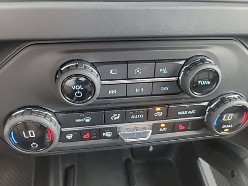 Used 2025 Ford Bronco Badlands AWD/4WD image 20
