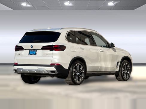 Used 2026 BMW X3 xDrive30i w/ Premium Package AWD/4WD image 8
