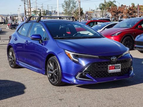 Used 2024 Toyota Corolla XSE image 3