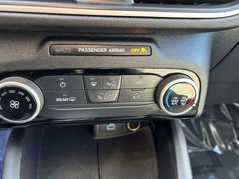 Used 2022 Ford Escape S image 16
