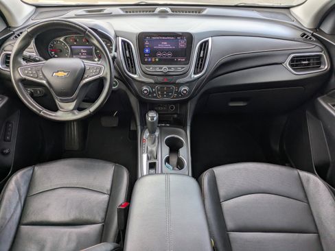 Used 2021 Chevrolet Equinox Premier image 16