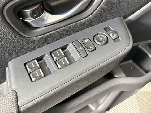 New 2026 Honda Pilot Sport image 19