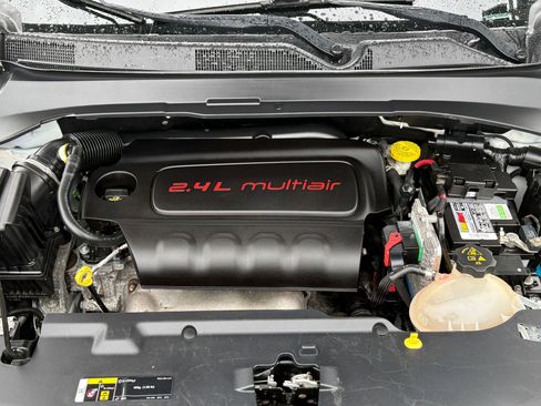 Used 2018 Jeep Compass Limited w/ Navigation Group image 31