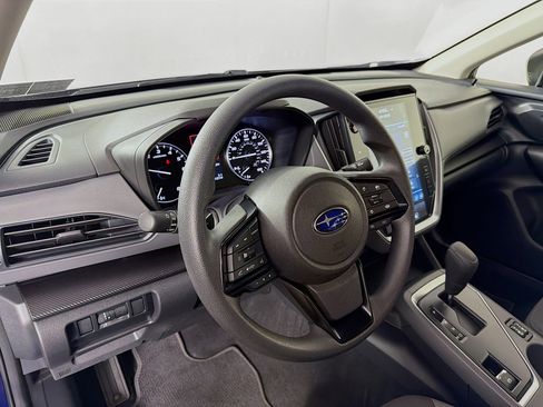 Used 2025 Subaru Crosstrek 2.0i Premium image 10