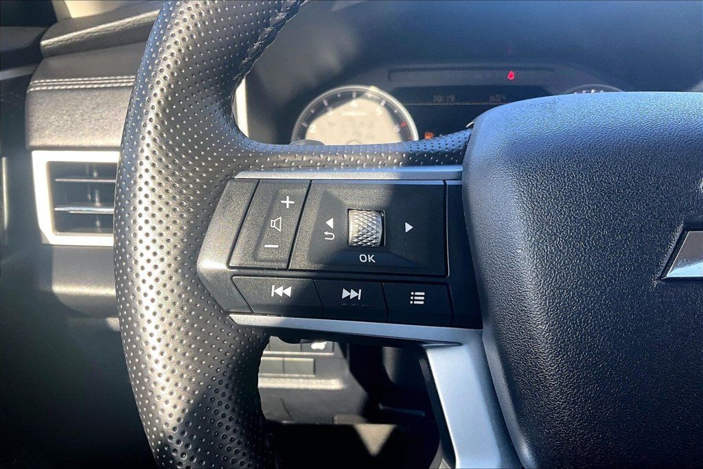 Used 2025 Mitsubishi Outlander SE AWD/4WD image 18