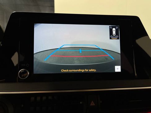 Used 2023 Toyota Prius Prime FWD image 21