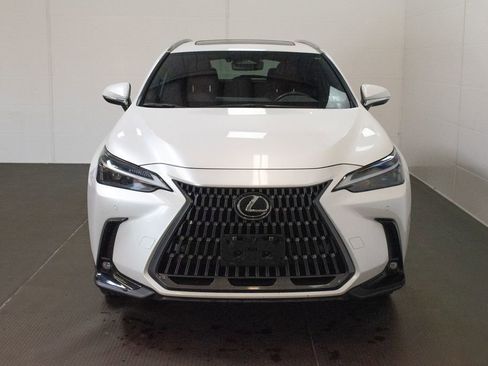Used 2025 Lexus NX 350 AWD w/ Accessory Package (2T) image 2