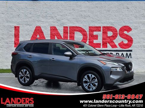 Used 2023 Nissan Rogue SV FWD image 1
