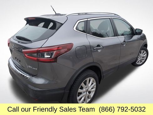 Used 2020 Nissan Rogue Sport SV w/ All-Weather Package AWD/4WD image 6