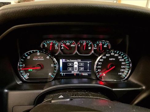 Used 2018 Chevrolet Silverado 1500 LT w/ All Star Edition AWD/4WD image 20
