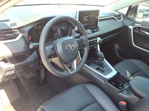 Used 2023 Toyota RAV4 XLE Premium FWD image 21
