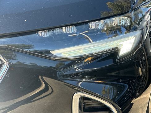 Used 2021 Buick Envision Essence FWD image 50
