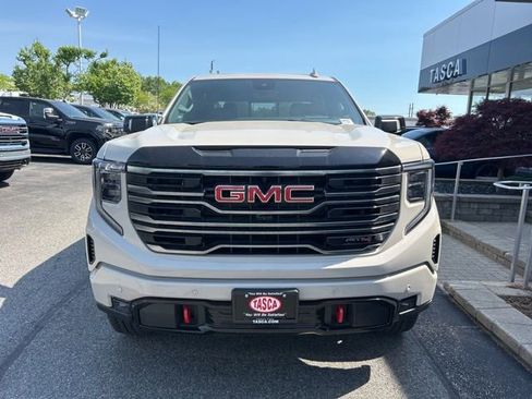 New 2026 GMC Sierra 1500 AT4 w/ AT4 Premium Package AWD/4WD image 4