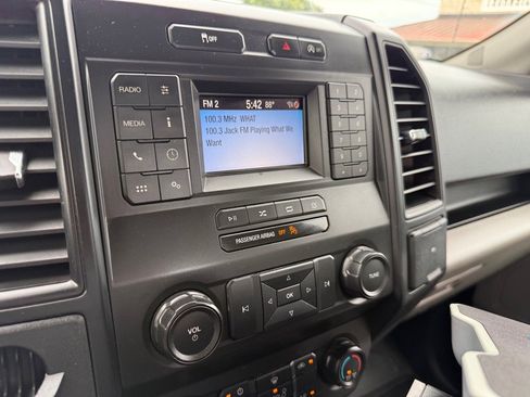 Used 2019 Ford F150 XL w/ Equipment Group 101A Mid RWD image 22