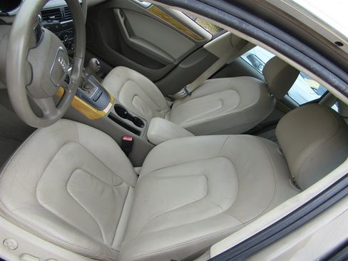 Used 2010 Audi A4 2.0T Premium Plus AWD/4WD image 9
