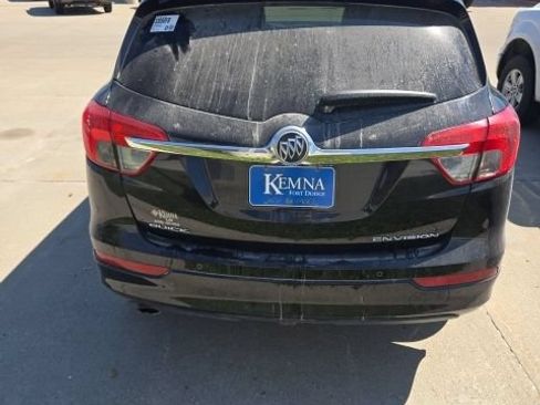 Used 2017 Buick Envision Essence FWD image 10