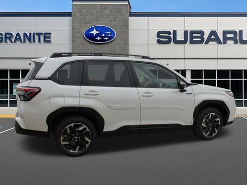 New 2025 Subaru Forester Premium image 9