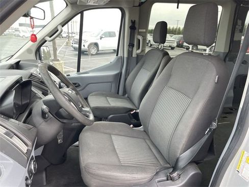 Used 2018 Ford Transit 350 XLT image 7