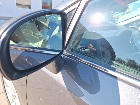 Used 2009 Toyota Venza Base image 12