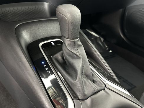 Used 2025 Toyota Corolla LE FWD image 19