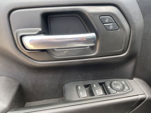Used 2024 Chevrolet Silverado 1500 Custom AWD/4WD image 11