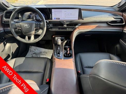 Used 2024 Toyota Crown Limited w/ Advanced Technology Package image 13