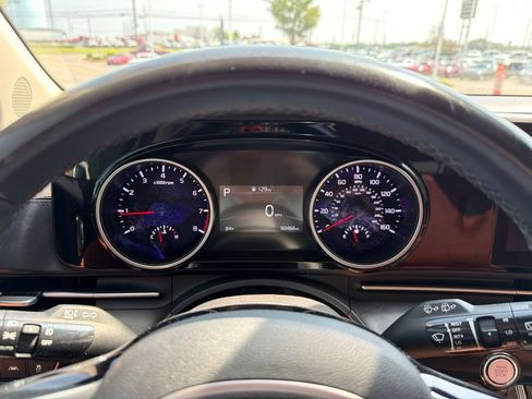 Used 2022 Kia Carnival SX FWD image 19