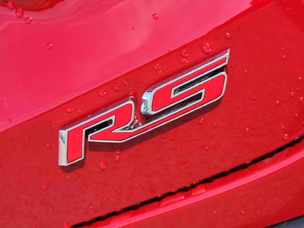 New 2026 Chevrolet Trax RS w/ Sunroof Package FWD image 7