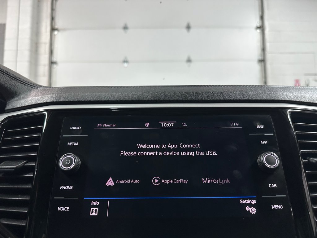 Used 2021 Volkswagen Atlas SEL Premium AWD/4WD image 34