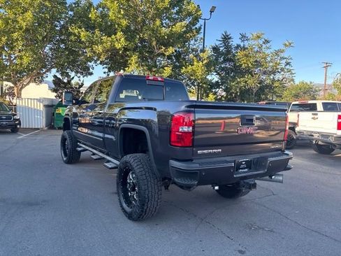Used 2016 GMC Sierra 2500 Denali w/ Duramax Plus Package AWD/4WD image 6
