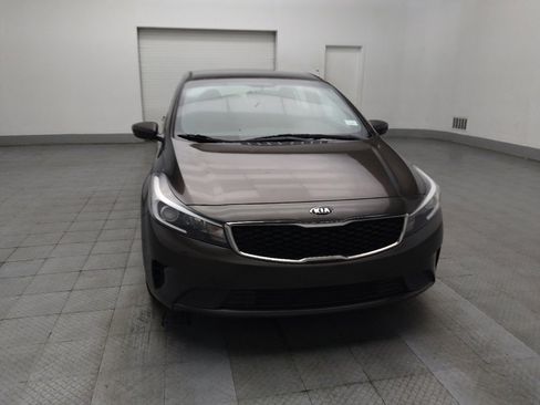 Used 2017 Kia Forte LX FWD image 14