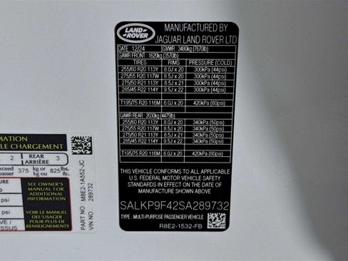 New 2025 Land Rover Range Rover SE image 28