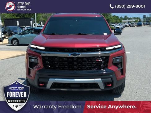 Used 2024 Chevrolet Traverse Z71 w/ Enhanced Driving Package AWD/4WD image 10