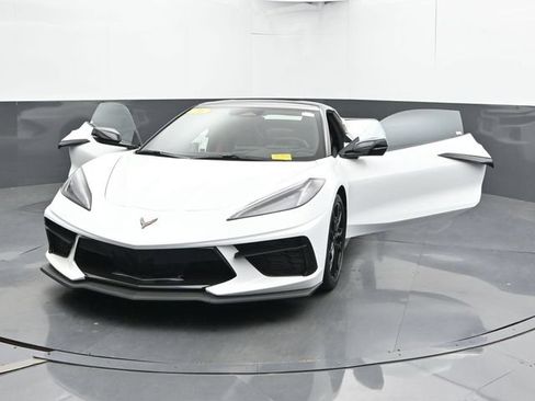 Used 2026 Chevrolet Corvette Stingray Convertible w/ 1LT RWD image 42