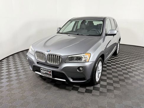 Used 2011 BMW X3 xDrive35i image 2
