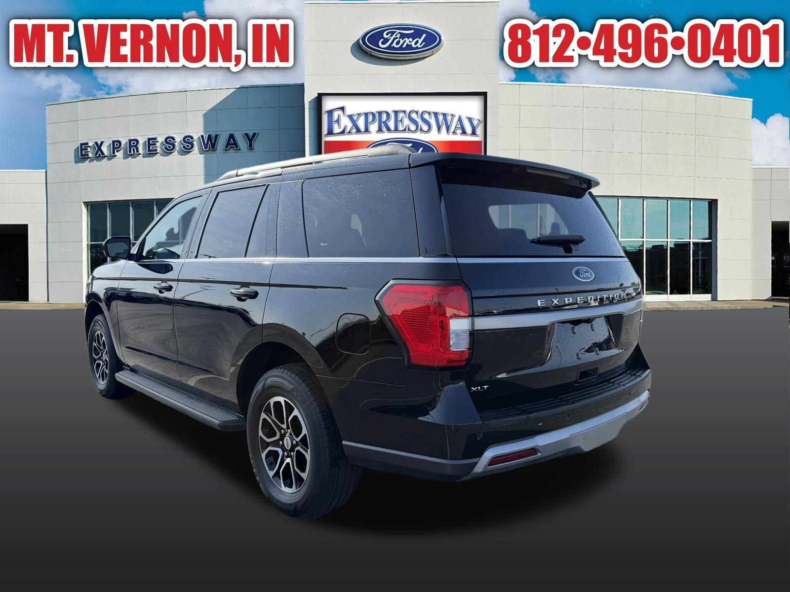 Used 2024 Ford Expedition XLT AWD/4WD image 9
