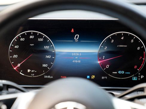 Used 2022 Mercedes-Benz C 300 4MATIC Sedan w/ Exclusive Trim Package image 38