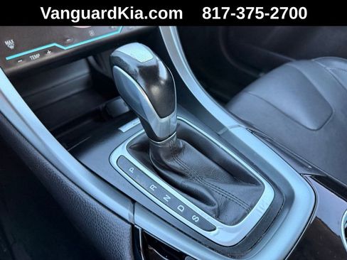 Used 2015 Ford Fusion Titanium image 23