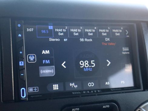 Used 2018 Jeep Wrangler Unlimited Rubicon w/ Cold Weather Group image 68