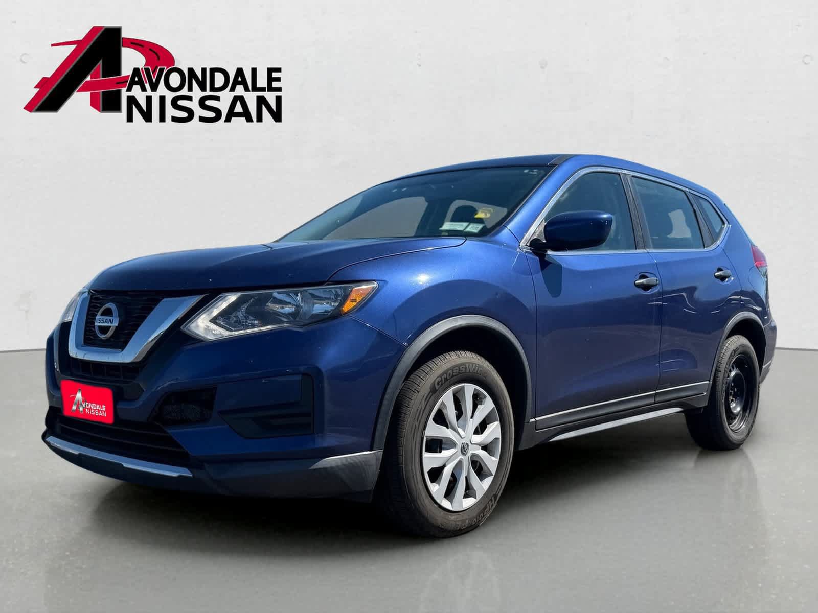 Used 2017 Nissan Rogue S AWD/4WD image 2