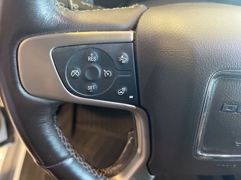 Used 2019 GMC Yukon Denali w/ Denali Ultimate Package image 27