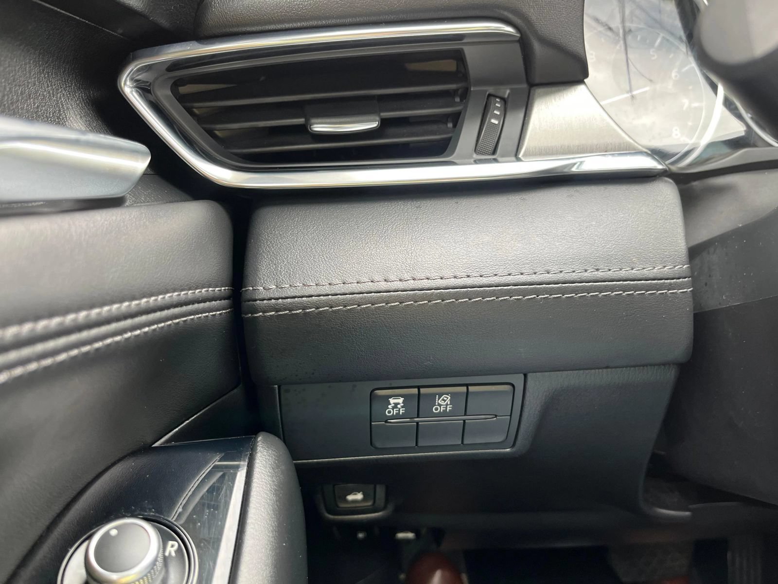 Used 2018 MAZDA MAZDA6 Touring FWD image 17